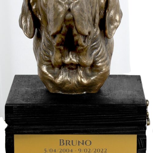Urne gravée avec sculpture de chien Fila Brasileiro, fait main